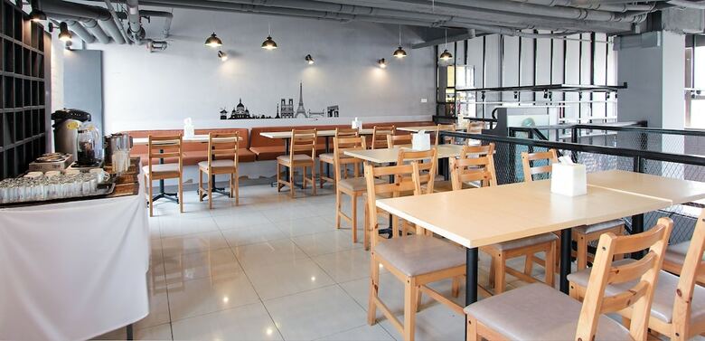 Hotel D Varee Xpress Makkasan