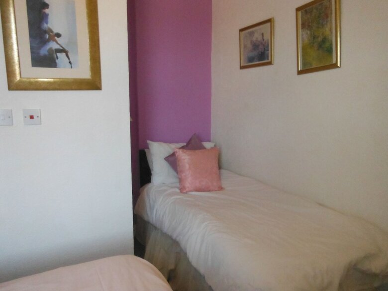 Bed & Breakfast The Balmoral Guest House