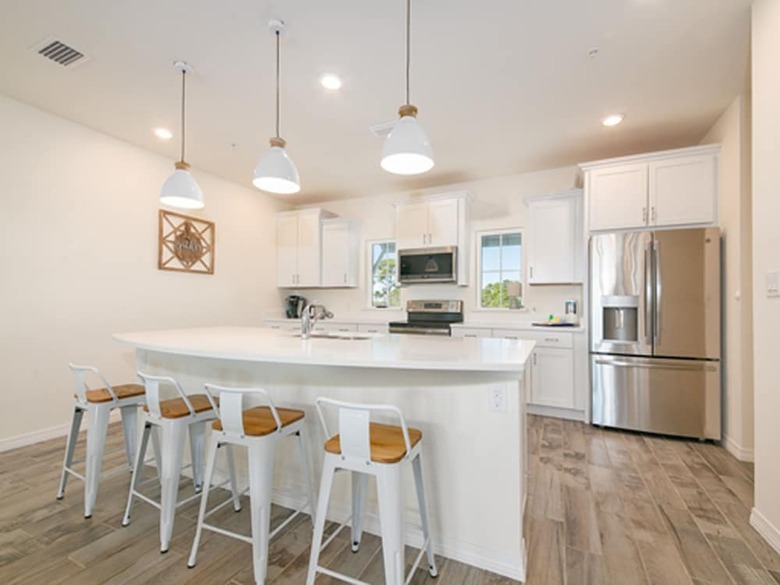 A Wave From It All - Townhomes At Lost Key