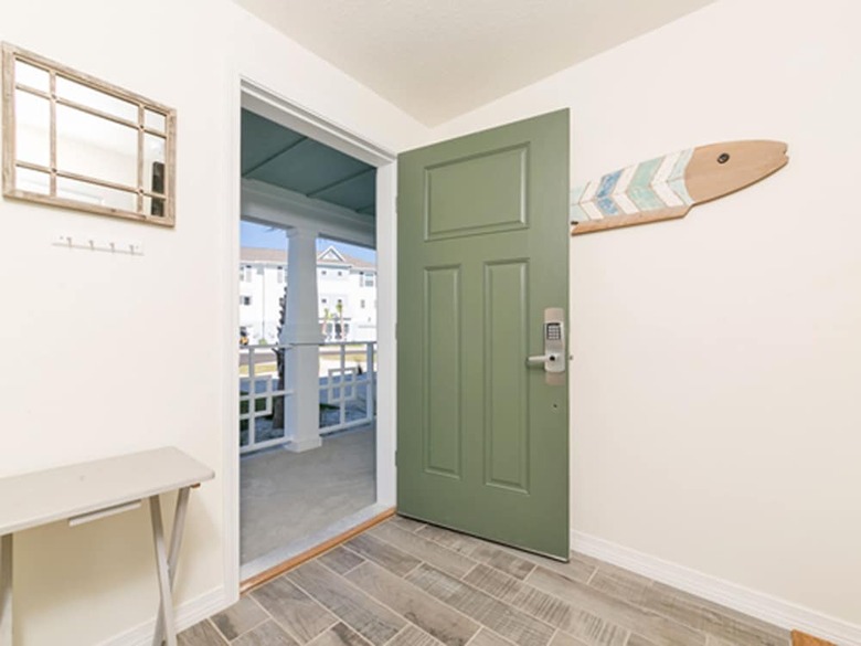 A Wave From It All - Townhomes At Lost Key