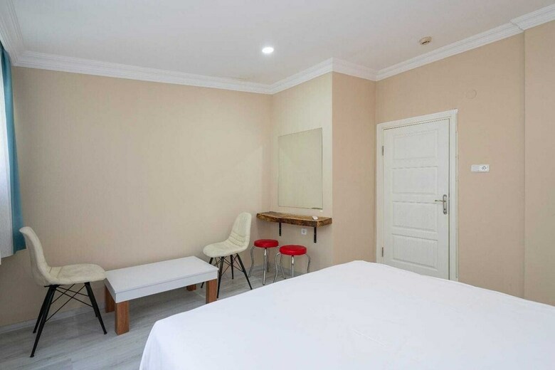 Bicer Hotel