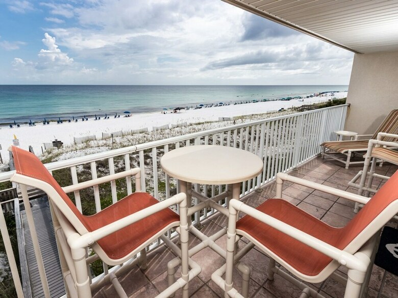 Beach Therapy At The Palms Fwb