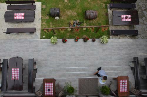 Rooms And Apartments Neron