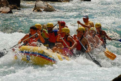 Hostal Rafting Center Drina Tara