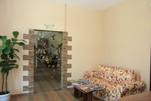 Family Hotel Zvezda
