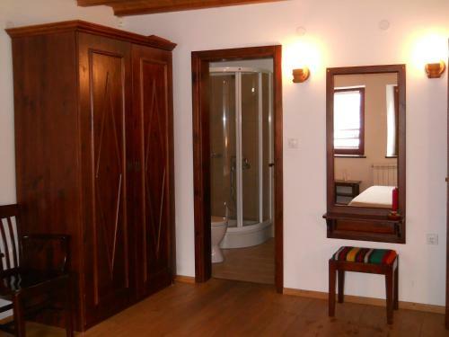 Hostal Complex Kosovo Houses