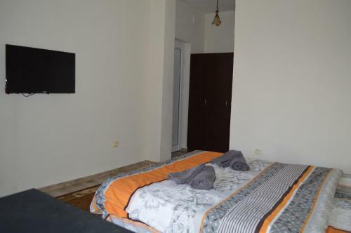 Dionis Hotel