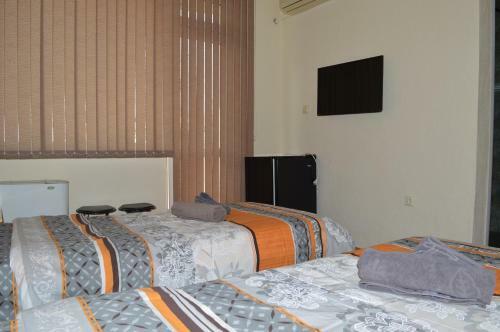 Dionis Hotel