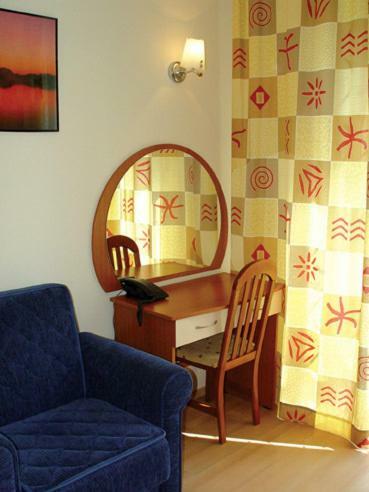 Druzhba Hotel