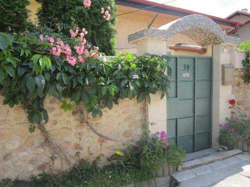 Hostal Guest House Bankya