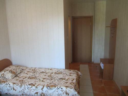 Nadezhda Aparthotel