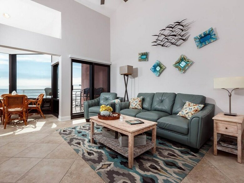 Palm Beach Club 2-242