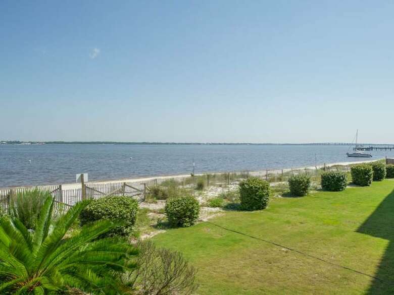 Palm Beach Club 2-242