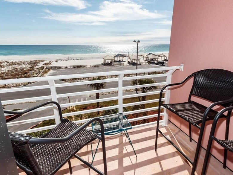Palm Beach Club 2-242