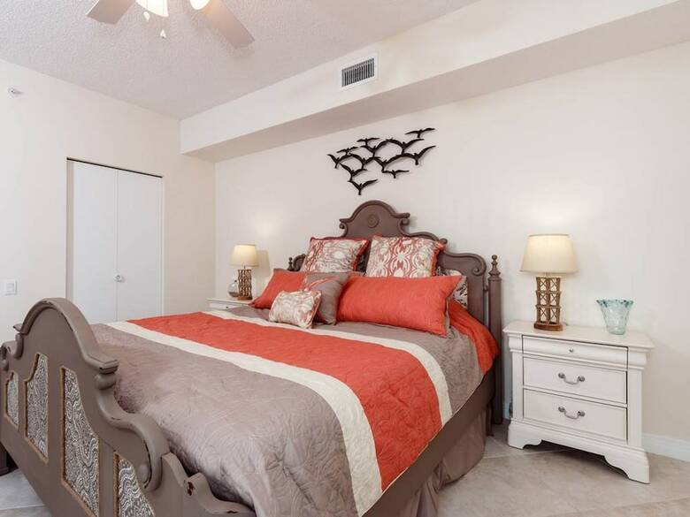Beach Colony Resort West 1e