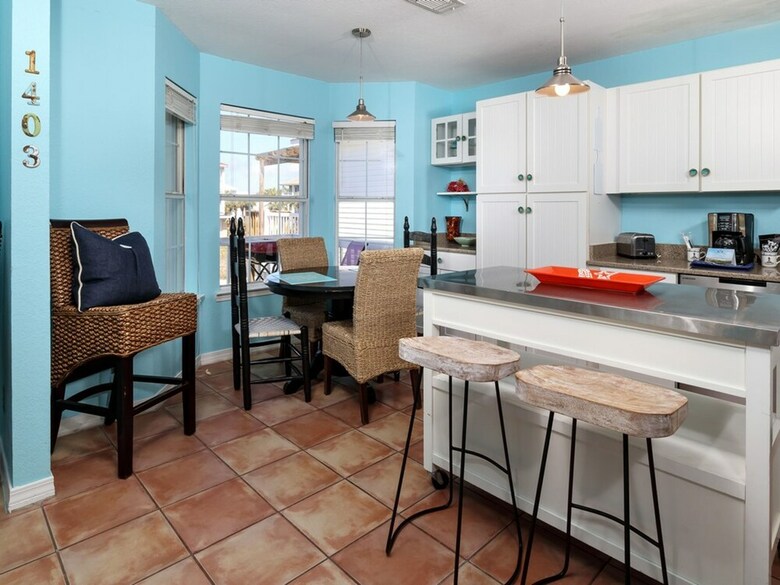 Blues Beach Bungalow