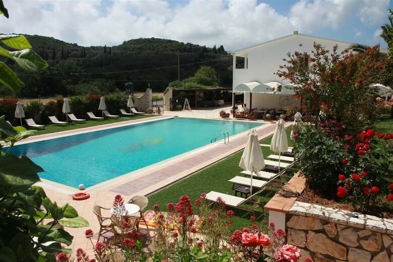 Hotel Paradise Inn