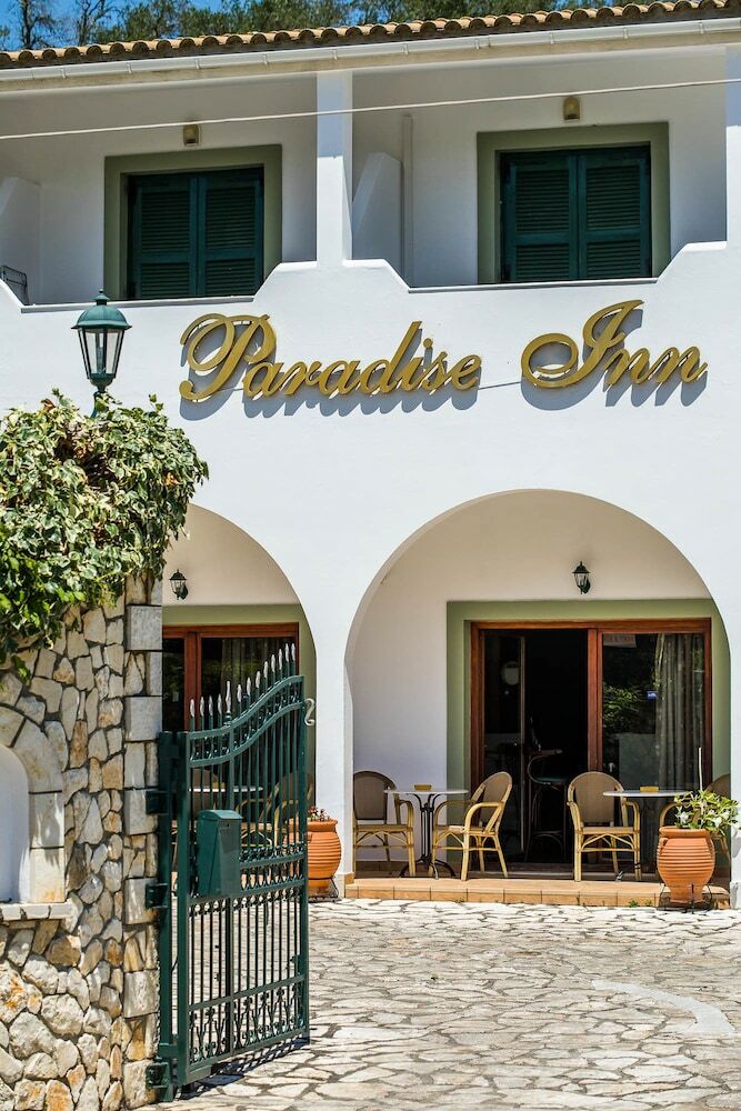 Hotel Paradise Inn