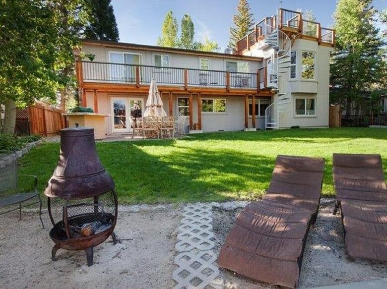 Mv25: Waterfront Tahoe Keys Home