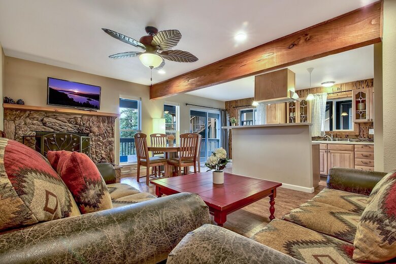 Mv3: Lake View Ski Bear Lodge
