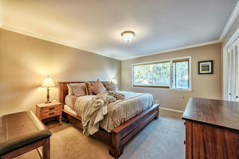 Lx47 Pebble Garden Retreat Large Home With Modern Kitchen