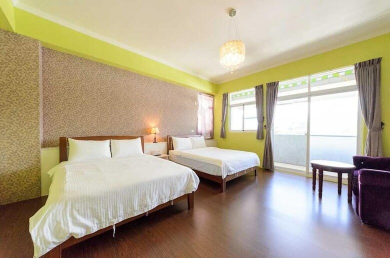 Hotel Maji Homestay