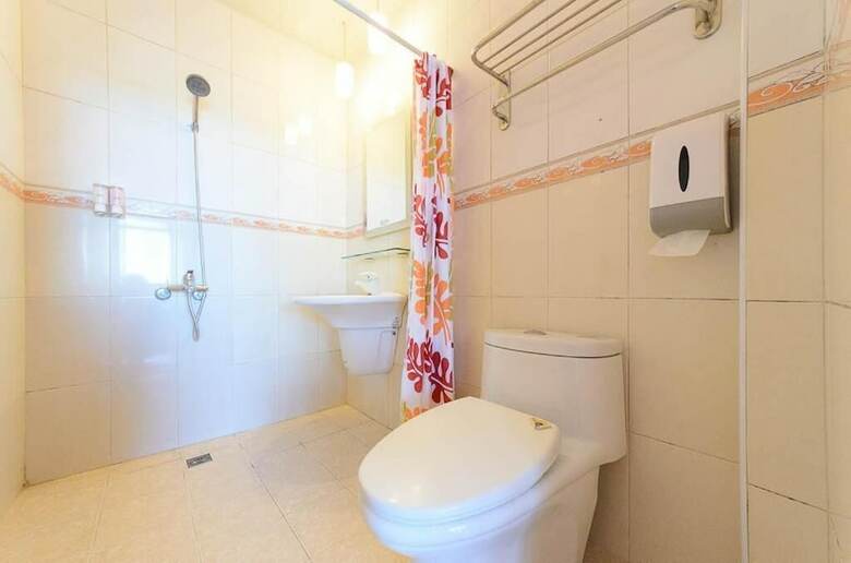 Hotel Maji Homestay