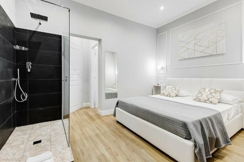 Hotel Opera Private Suites