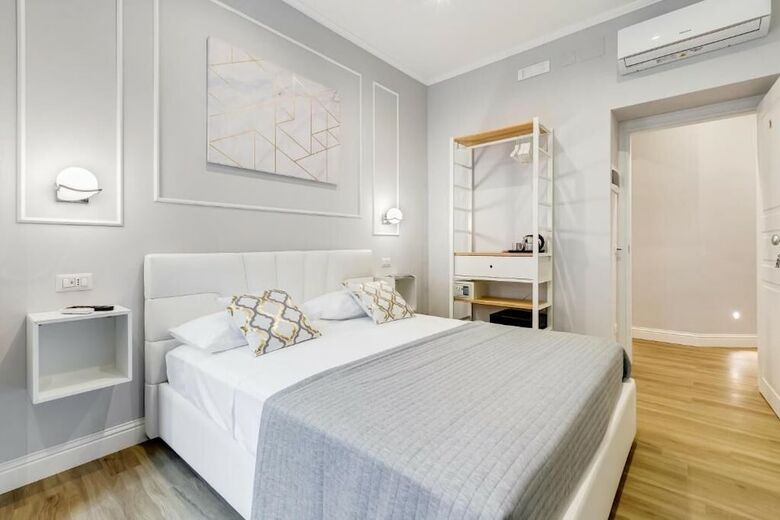 Hotel Opera Private Suites