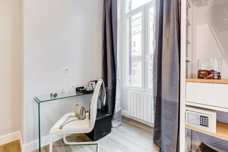 Hotel Opera Private Suites