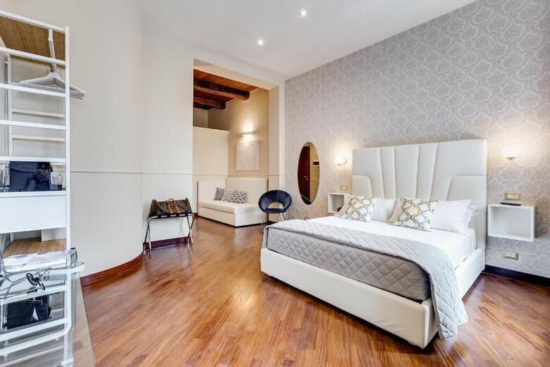 Hotel Trevi Private Suites