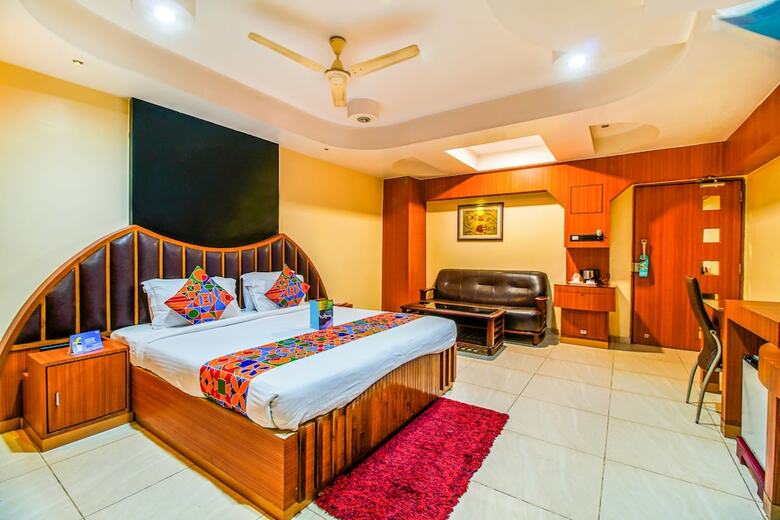 Fabhotel Palash Residency