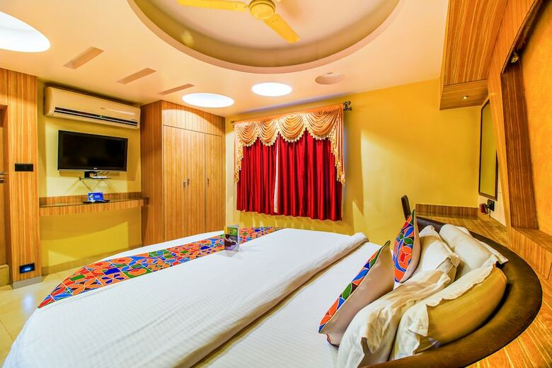 Fabhotel Palash Residency
