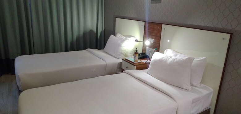 Hotel Regenta Inn Indiranagar