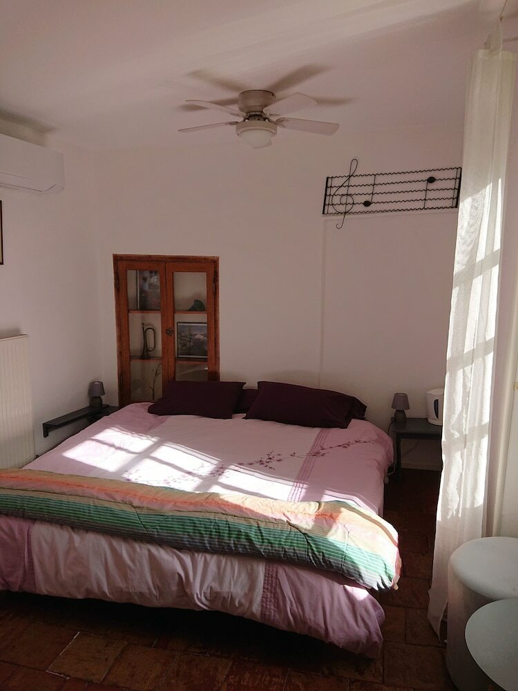 Hotel Les Montades Chambres D'h�tes