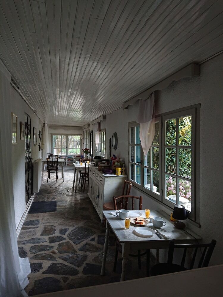 Hotel Les Montades Chambres D'h�tes