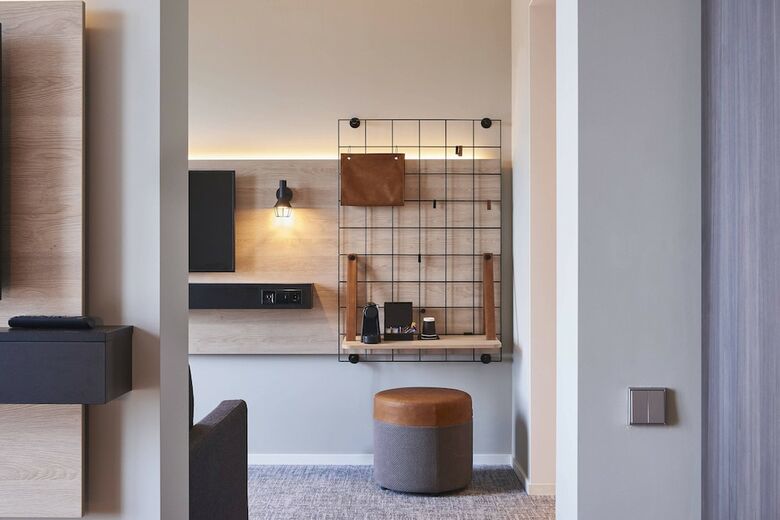 Hotel Moxy Birmingham Nec