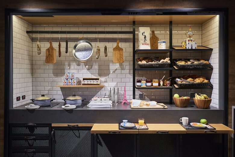 Hotel Moxy Birmingham Nec