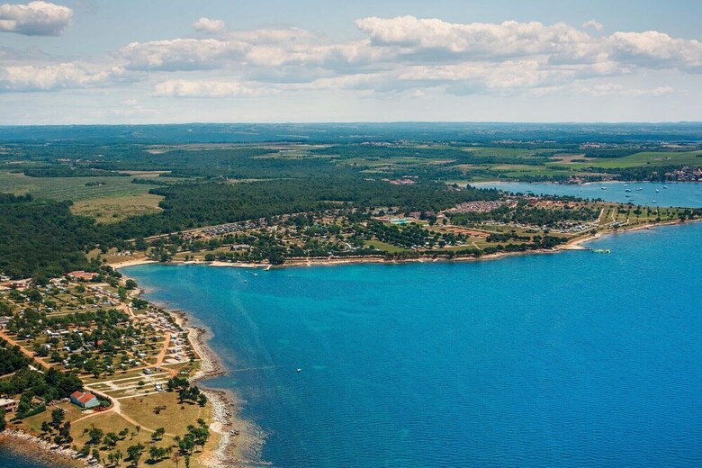 Happy Camp In Camping Park Umag