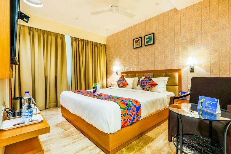 Fabhotel Capitol Suites