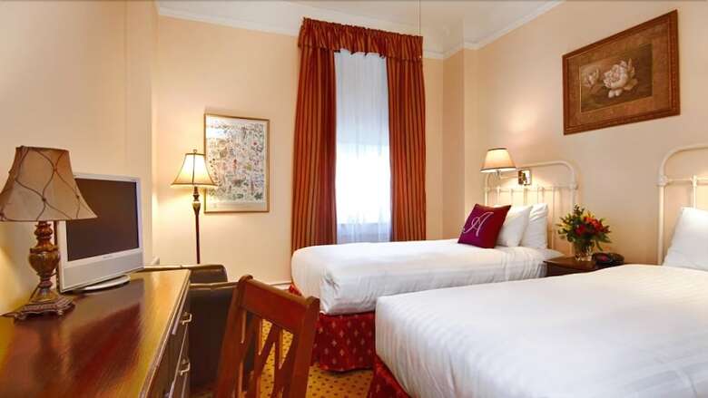 The Andrews Hotel