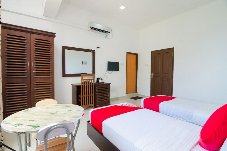 Hotel Oyo 411 Corel Breeze Colombo