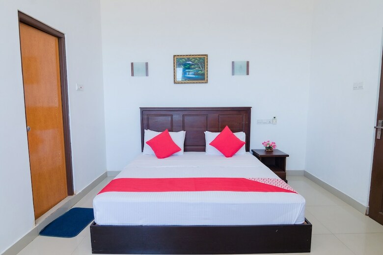 Hotel Oyo 411 Corel Breeze Colombo