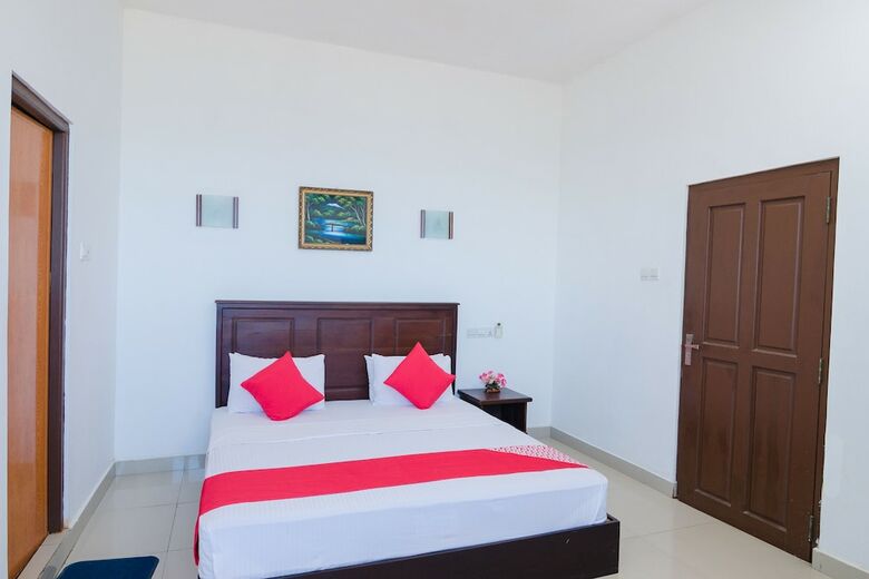 Hotel Oyo 411 Corel Breeze Colombo