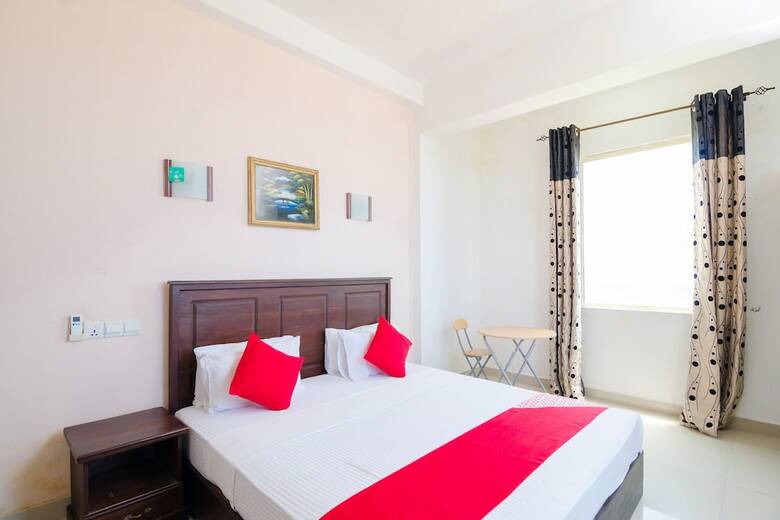Hotel Oyo 411 Corel Breeze Colombo
