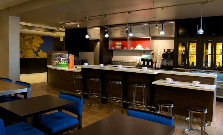 Hotel Courtyard By Marriott Bloomington