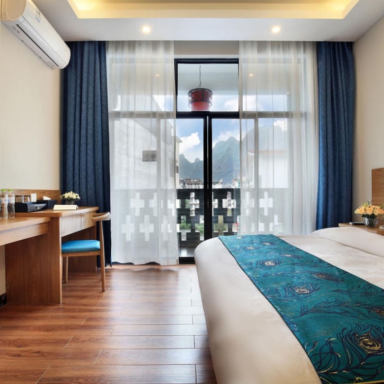 Yangshuo Qingyunge Hotel