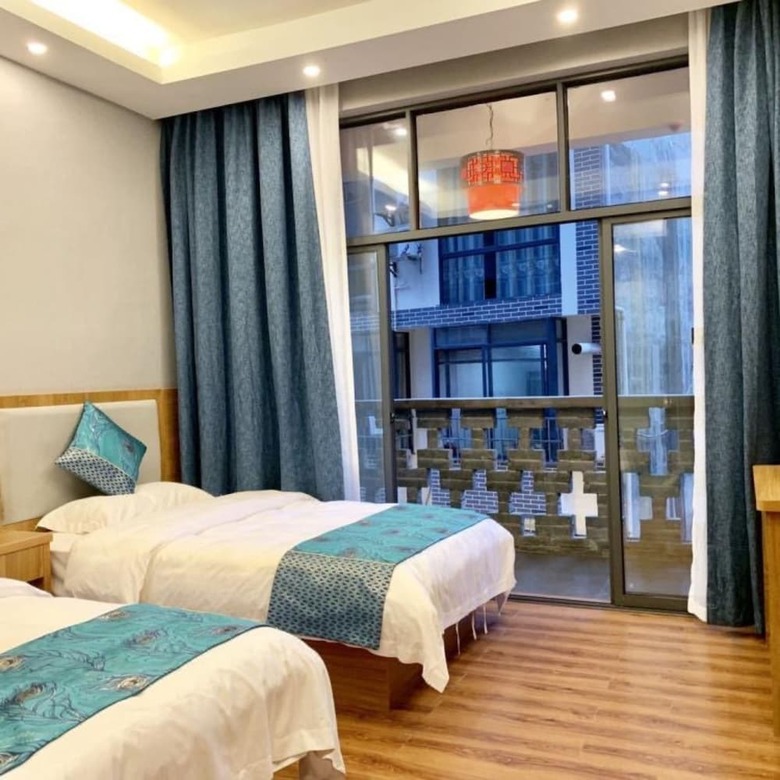 Yangshuo Qingyunge Hotel