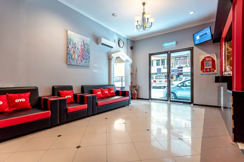 Oyo 89568 Mangrove Hotel