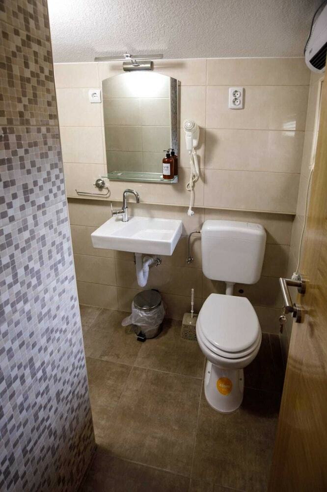 Hotel Prenocite Kastel